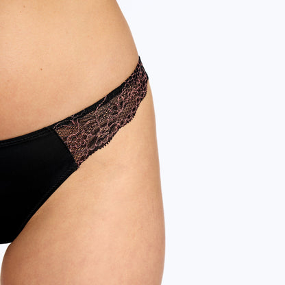 Smooth Lace Thong Black Two-Tone