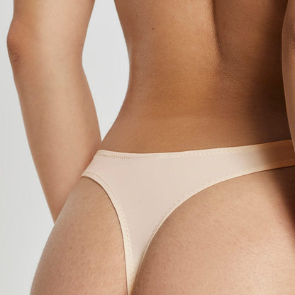 Smooth Mosaic Lace Thong Sand